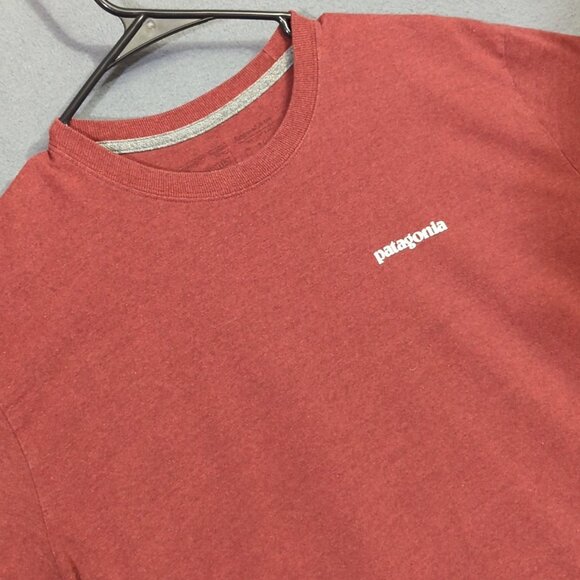 Patagonia T-Shirt Men's XL Red Responsibili-tee Regular Fit - Picture 1 of 15